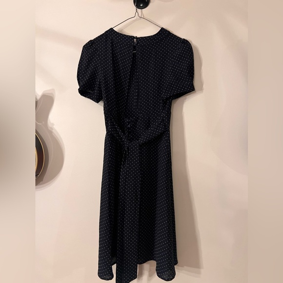 TOPSHOP Navy Polkadot Mini Dress - Picture 4 of 8